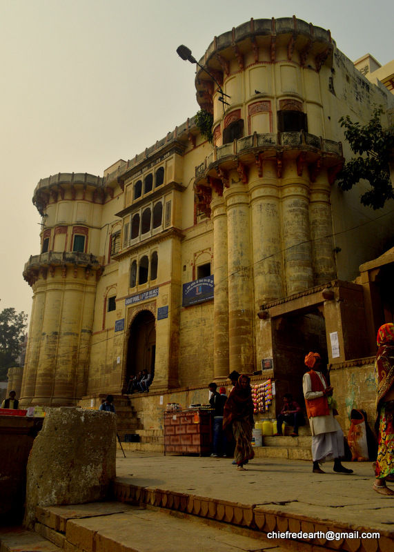 Photo of Varanasi, Uttar Pradesh, India by Chief RedEarth