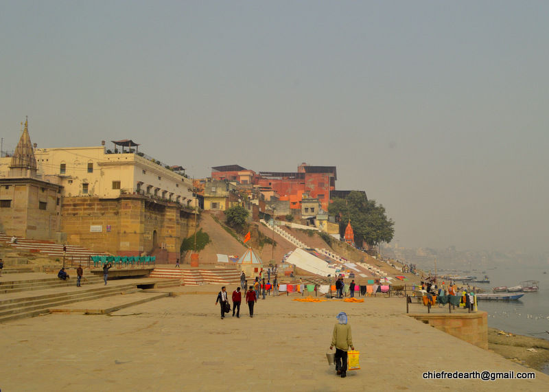 Photo of Varanasi, Uttar Pradesh, India by Chief RedEarth