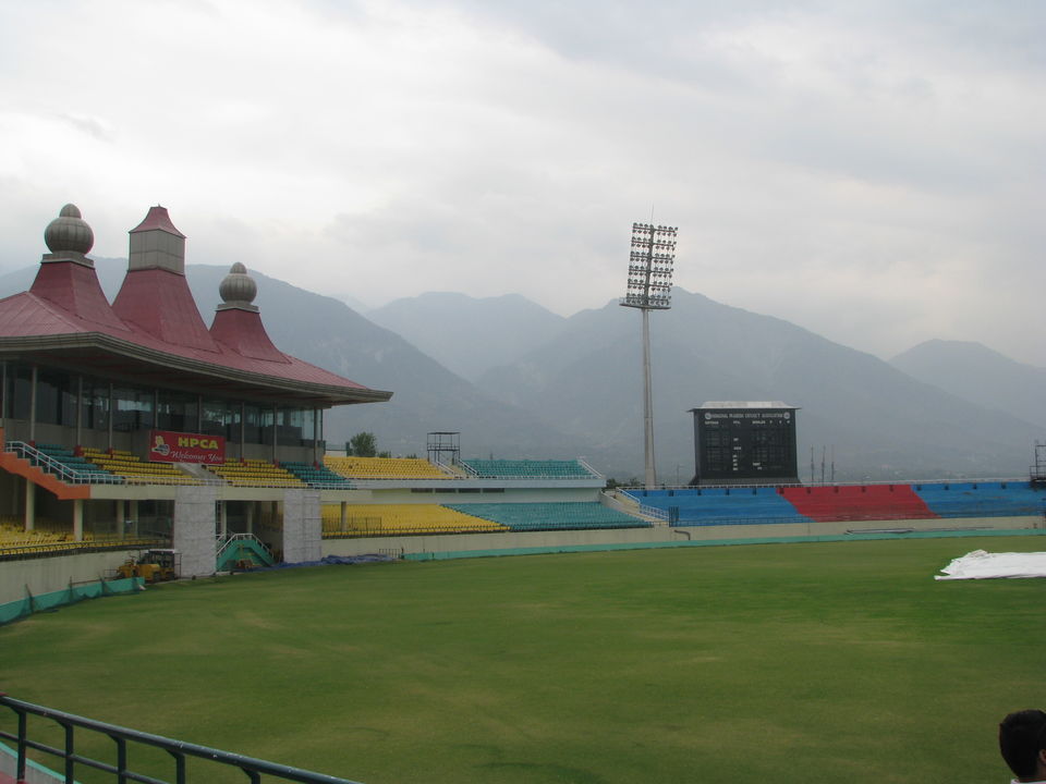 Photo of Himachal Pradesh-The land of majestic mountains and colourful surroundings! 1/12 by Javed Iqbal