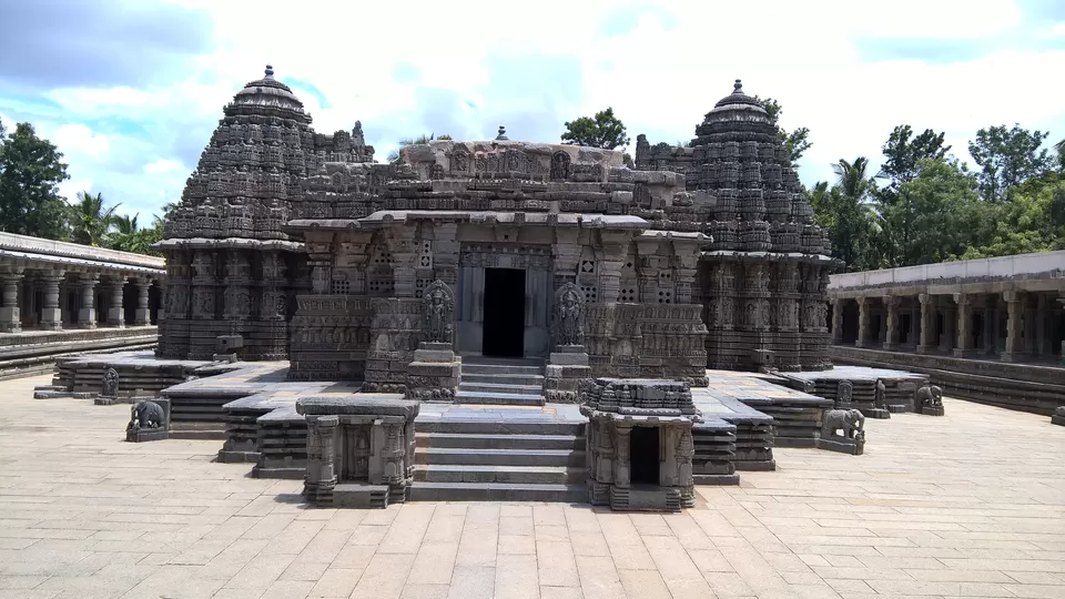 Photo of Chennakesava Temple, Somanathapura, Karnataka, India by oldskool_indian