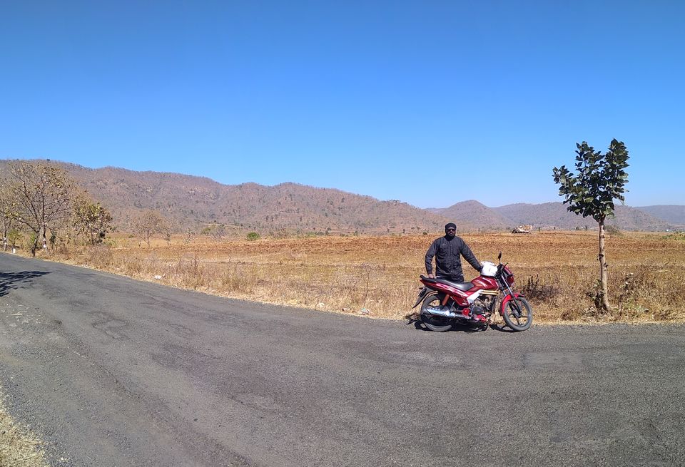 Photo of 4 Day Ride from Mumbai - Lonar - Shegaon - Chikaldhaara - Melghat Tiger Reserve - Mumbai 7/10 by oldskool_indian