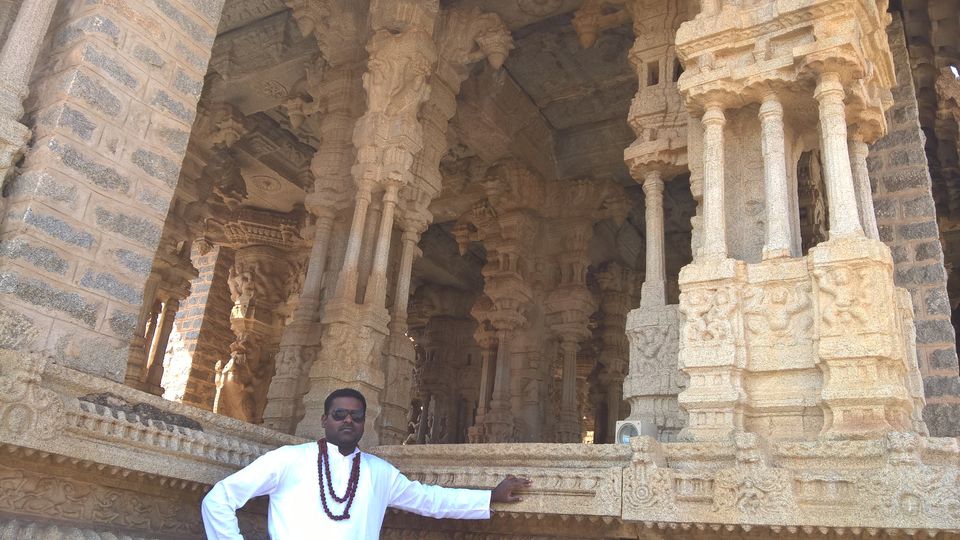 Photo of Vitthala Temple, Hampi, Karnataka, India by Bonny John