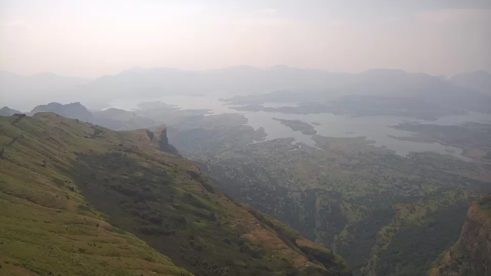 Photo of Bhandardara, Maharashtra, India by oldskool_indian