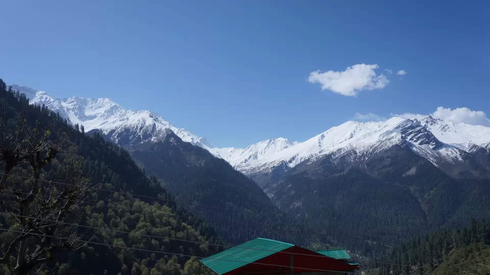 Photo of Tosh, Himachal Pradesh, India by HippieInHeels