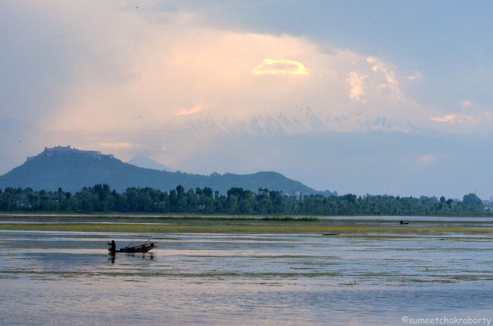 Photo of Srinagar by Sumeet Chakraborty
