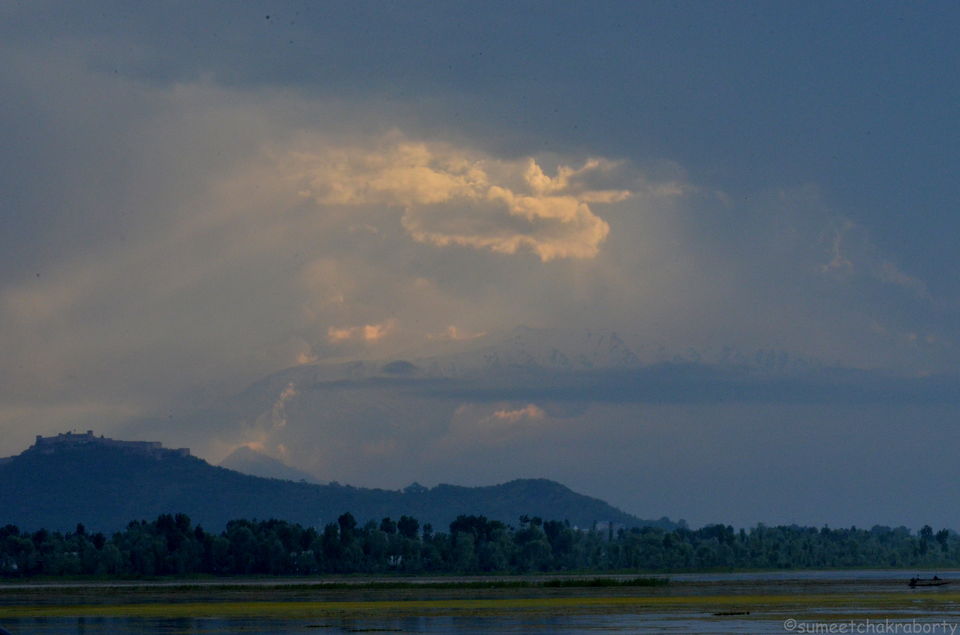 Photo of Srinagar by Sumeet Chakraborty
