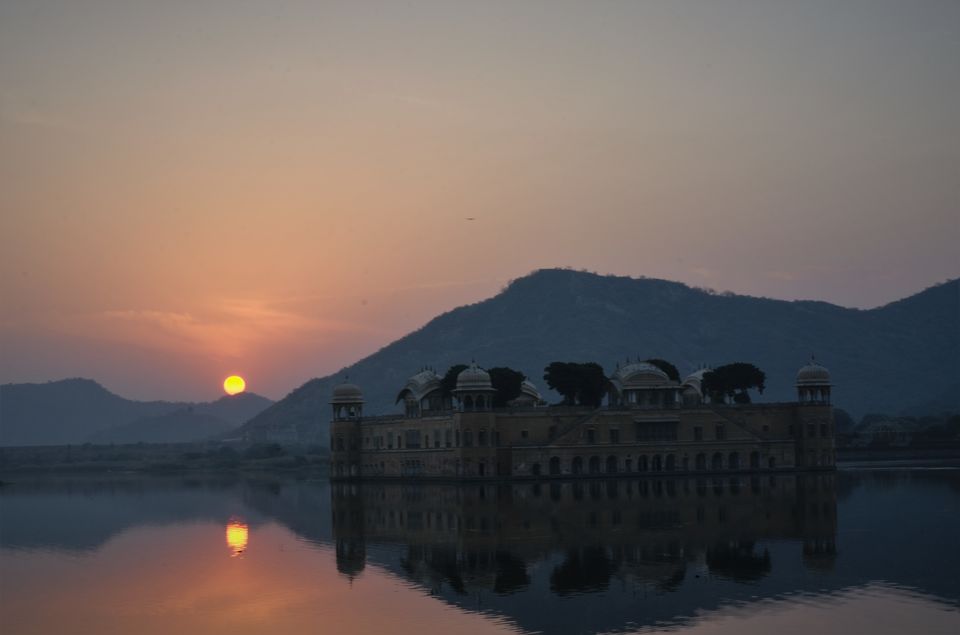 Photo of Jaipur, Rajasthan, India by Sumeet Chakraborty