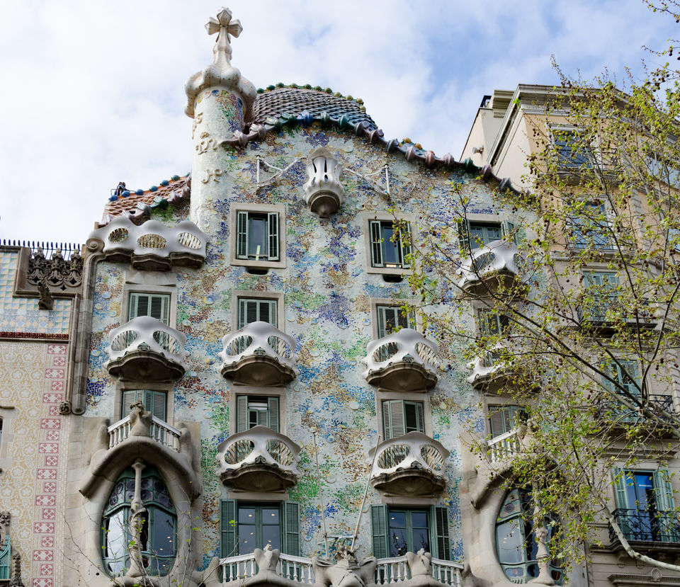 Photo of Casa Batlló, Passeig de Gràcia, Barcelona, Spain by Iris Milton