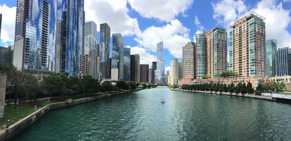 Photo of Chicago with Friends: Best Options for Having Great Time 1/1 by Iris Milton