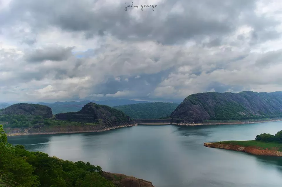 Photo of Idukki Dam, Idukki Township, Kerala, India by Johny George