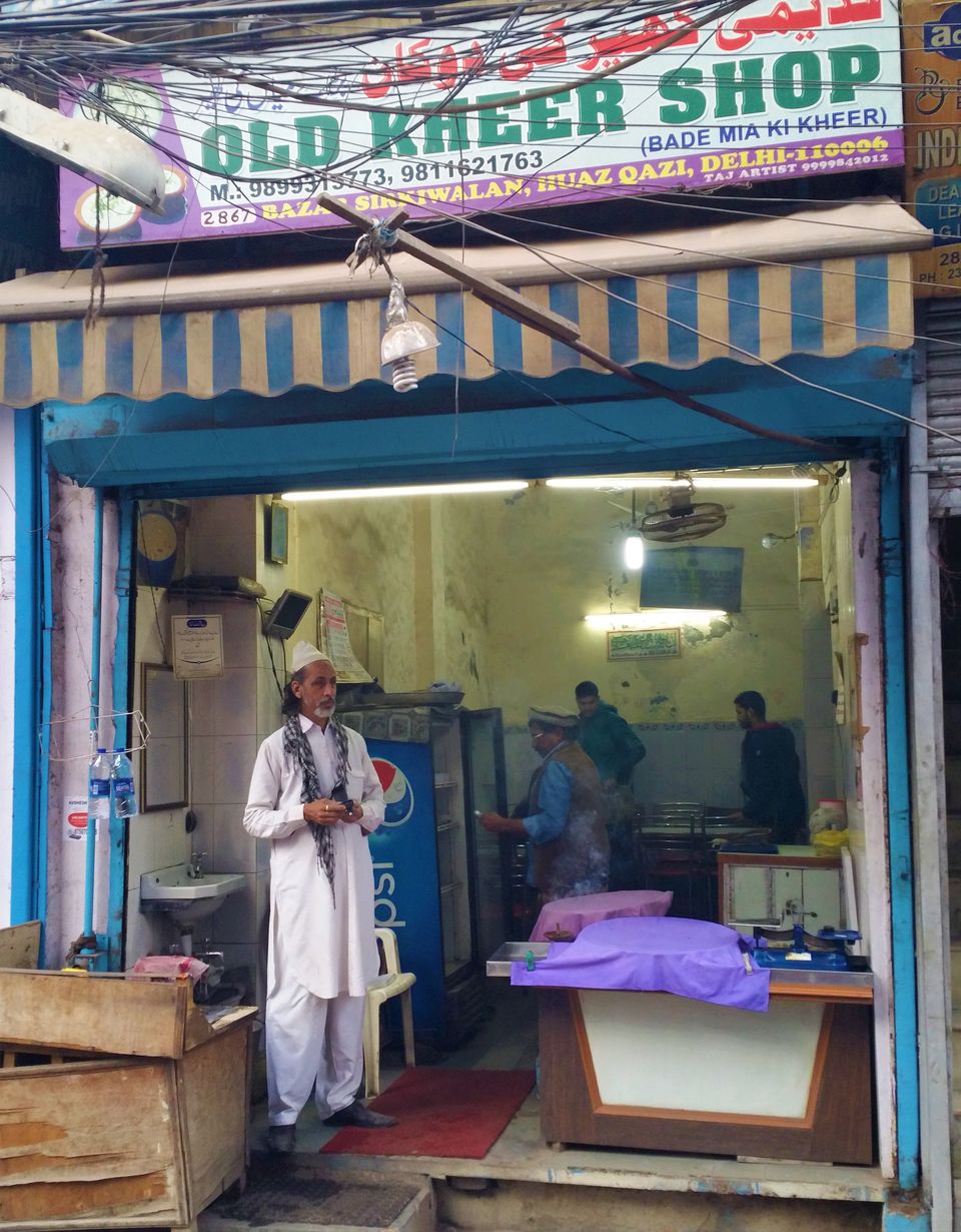 Photo of A walk through the streets of Old Delhi - The Vegetarian way! 9/30 by Himani Chhabra