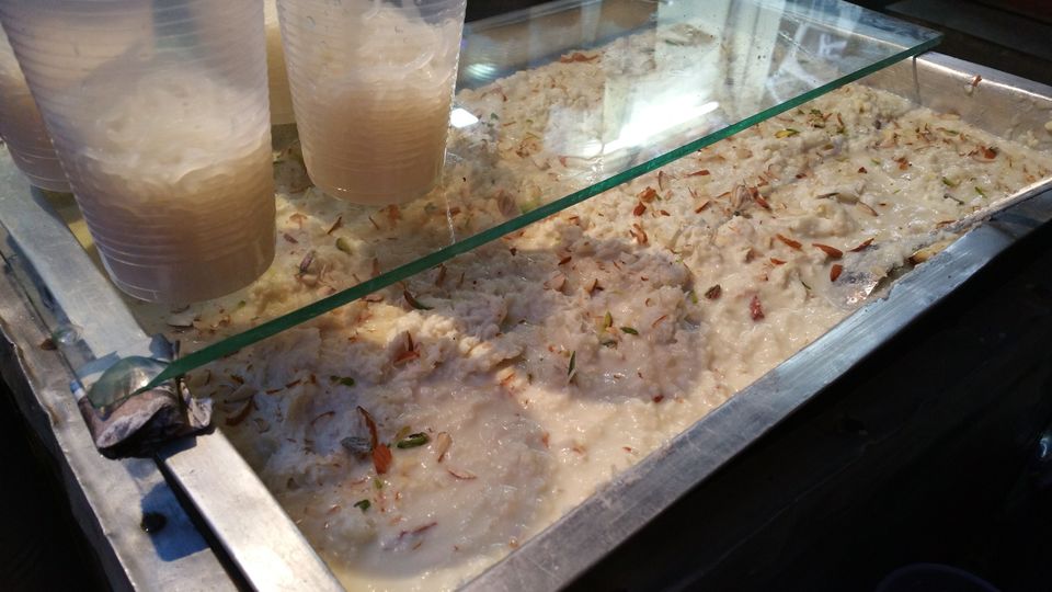 Photo of A walk through the streets of Old Delhi - The Vegetarian way! 22/30 by Himani Chhabra