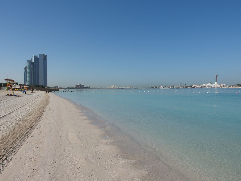 Photo of Best Beach Resorts in Abu Dhabi 4/6 by Iness Greener