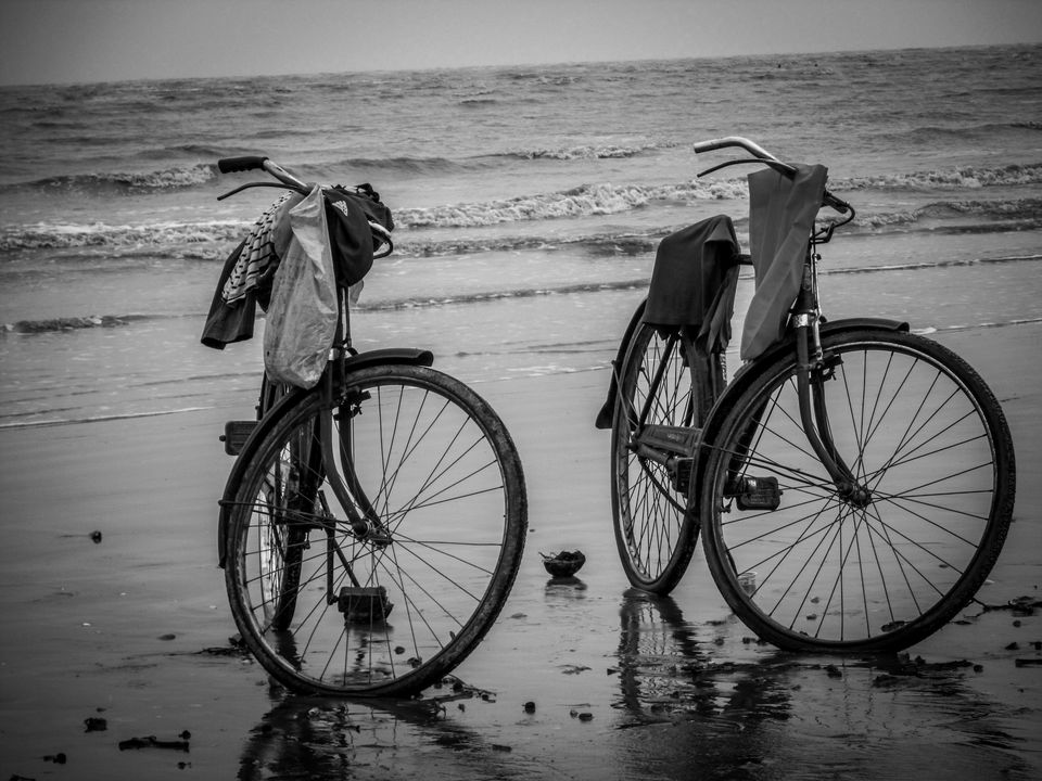 Photo of A day in solitude with the roaring sea of Chandipur by Sourav Halder