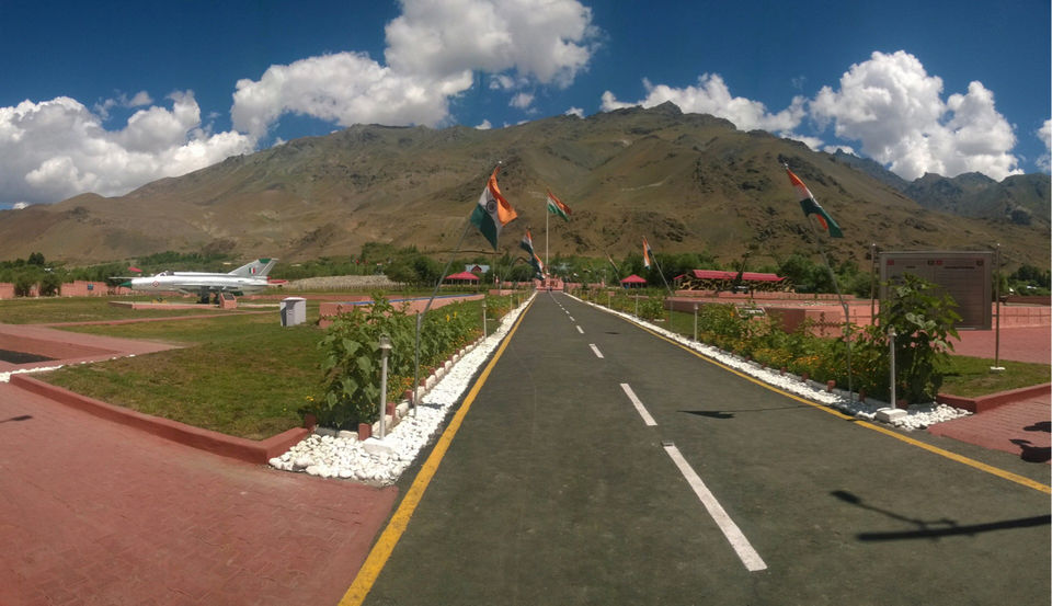 Photo of Bike Ride On Most Amazing Route by Harshad Kelkar