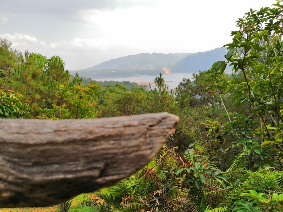 Photo of Ri Kynjai - Serenity By The Lake, Ri Bhoi District, Meghalaya, India by Silvi Das