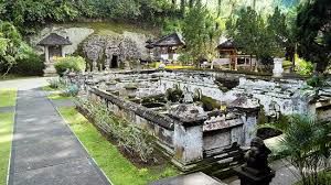 Photo of Jalan Monkey Forest, Ubud, Gianyar, Bali, Indonesia by Garima Bhaskar