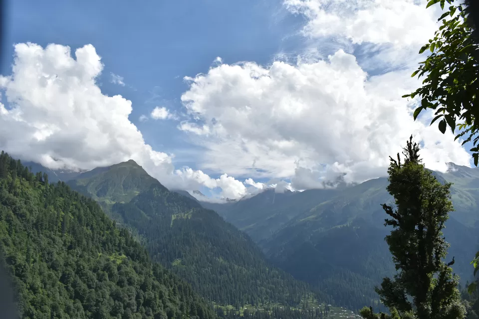 Photo of Tosh, Himachal Pradesh, India by Ravi Shekhar