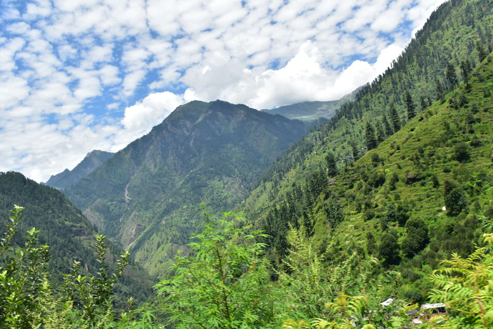 Photo of A Roadtrip to Start Your Year with friends - Explore Kasol and Tosh by Ravi Shekhar