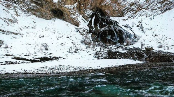 Photo of Walking on a frozen river 6/8 by Yash Chans