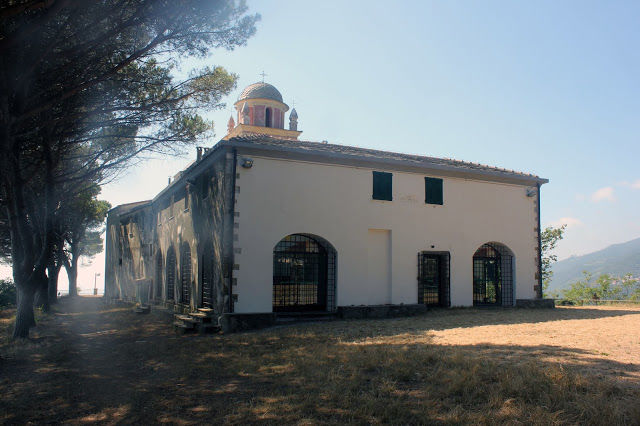 Photo of Don't Just Travel, Live! 26/86 by pallavi.mahajan48