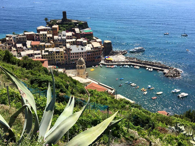 Photo of Don't Just Travel, Live! 46/86 by pallavi.mahajan48