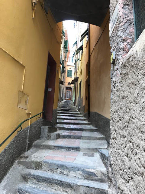 Photo of Don't Just Travel, Live! 63/86 by pallavi.mahajan48