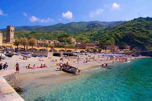 Photo of Don't Just Travel, Live! 65/86 by pallavi.mahajan48