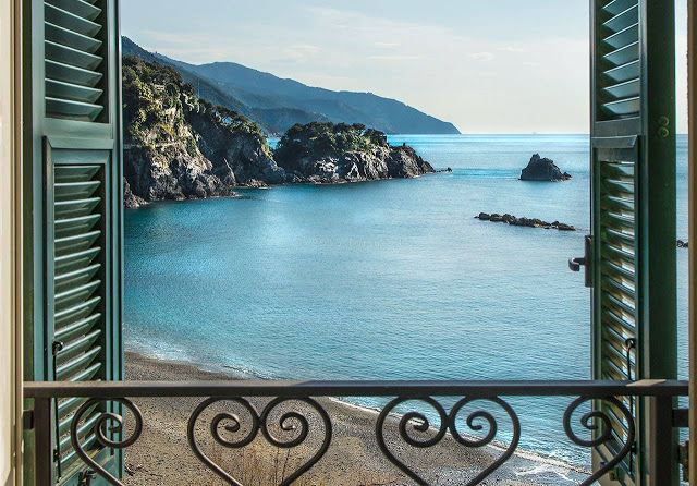 Photo of Don't Just Travel, Live! 80/86 by pallavi.mahajan48