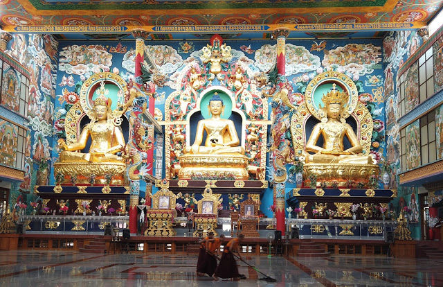 Photo of In search of peace - Namdroling Monastery 1/14 by Prafull