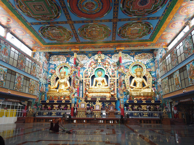 Photo of In search of peace - Namdroling Monastery 8/14 by Prafull