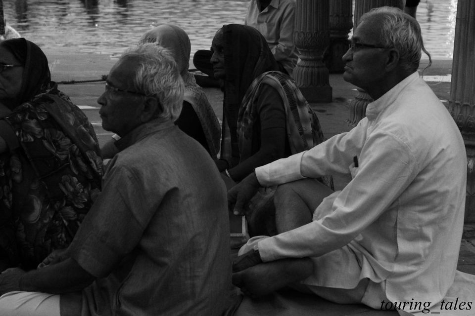Photo of Pushkar Lake, Pushkar, Rajasthan, India by Touring&tales