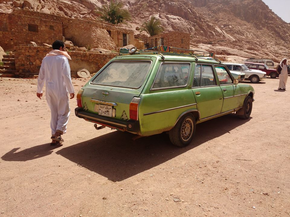 Photo of The mysterious Sinia Desert 12/19 by Maithili Madhusudanan