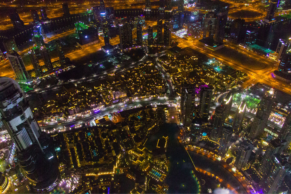 Photo of At The Top - Burj Khalifa Boulevard - Dubai - United Arab Emirates by Aayush Mittal