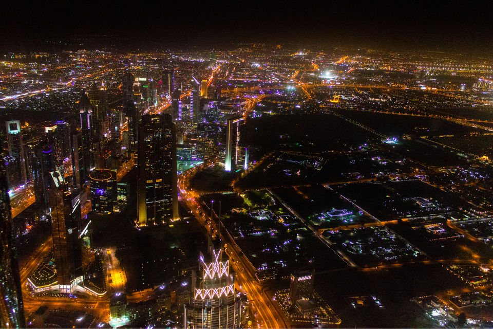 Photo of At The Top - Burj Khalifa Boulevard - Dubai - United Arab Emirates by Aayush Mittal
