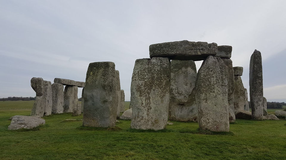 Photo of Stonehenge— Unraveling the Architectural Mystery. by Rashmi Shetty