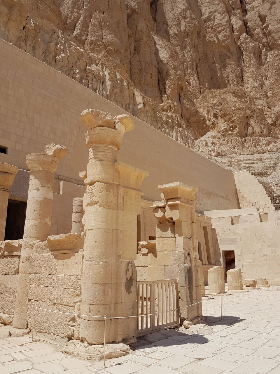 Photo of Valley of the Kings, Qesm Al Wahat Al Khargah, New Valley Governorate, Egypt by Rashmi Shetty