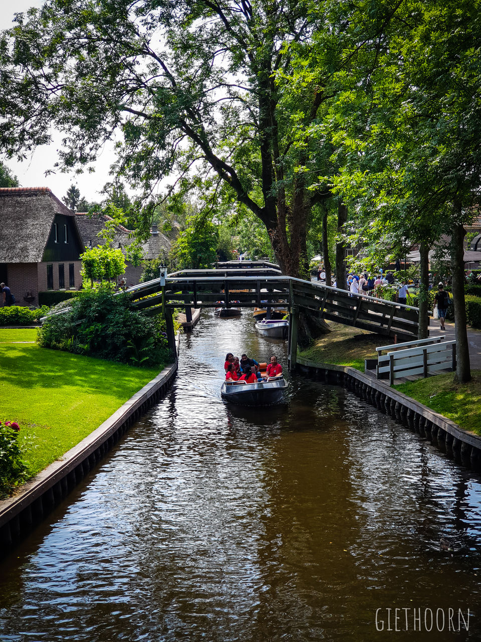 Photo of Giethoorn- The Dutch Venice (Venice Of The North) by Rashmi Shetty