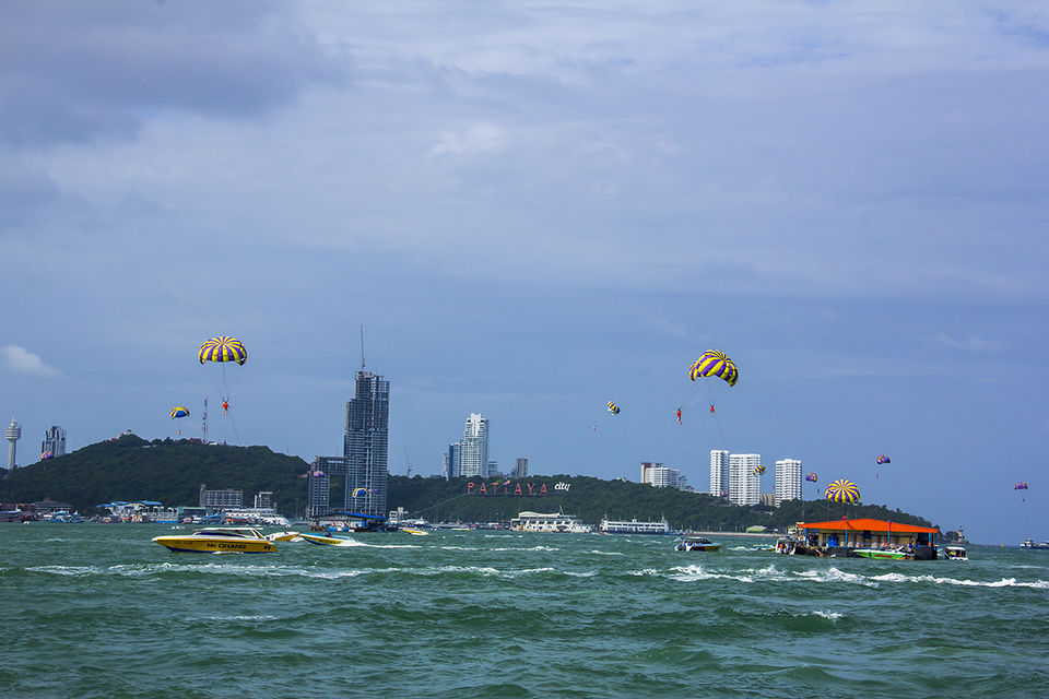 Photo of Pattaya City, Bang Lamung District, Chon Buri, Thailand by Eleutheromaniac
