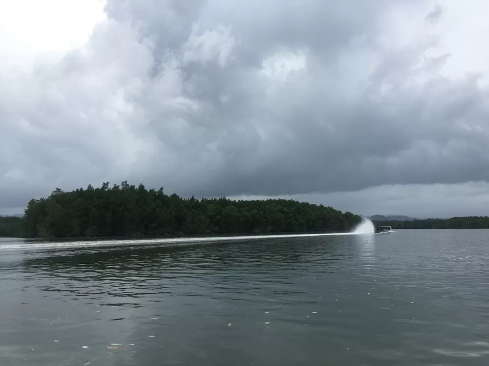 Photo of Ko Panyi Phang-nga Thailand by Eleutheromaniac