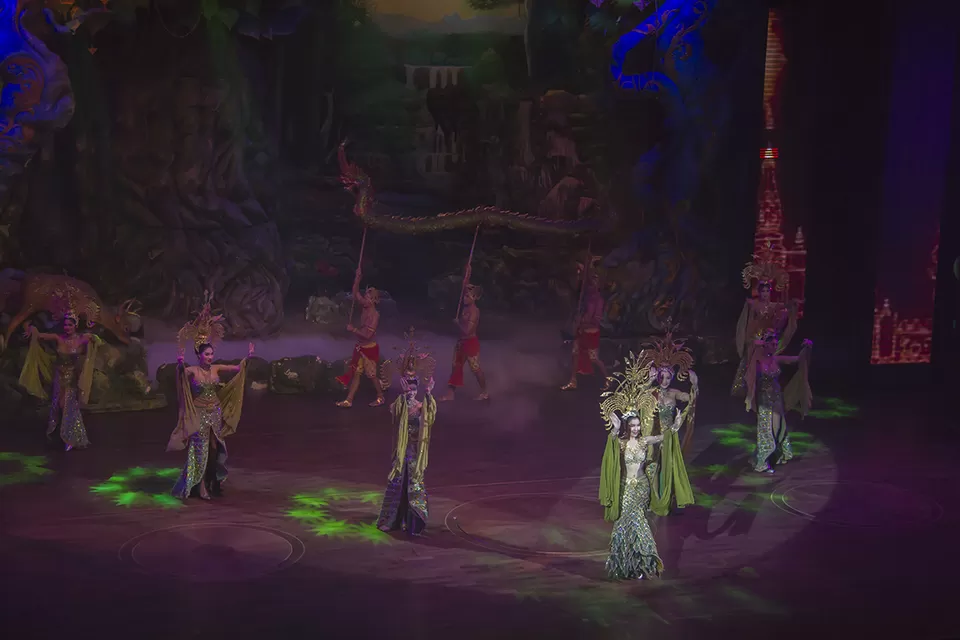 Photo of Alcazar Carbaret Show Pattaya City Chon Buri Thailand by Eleutheromaniac