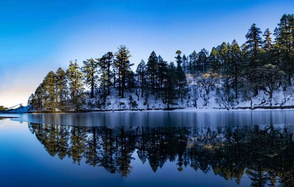 Photo of Nepal's magnificent lakes in the lap of Himalayas by Eleutheromaniac