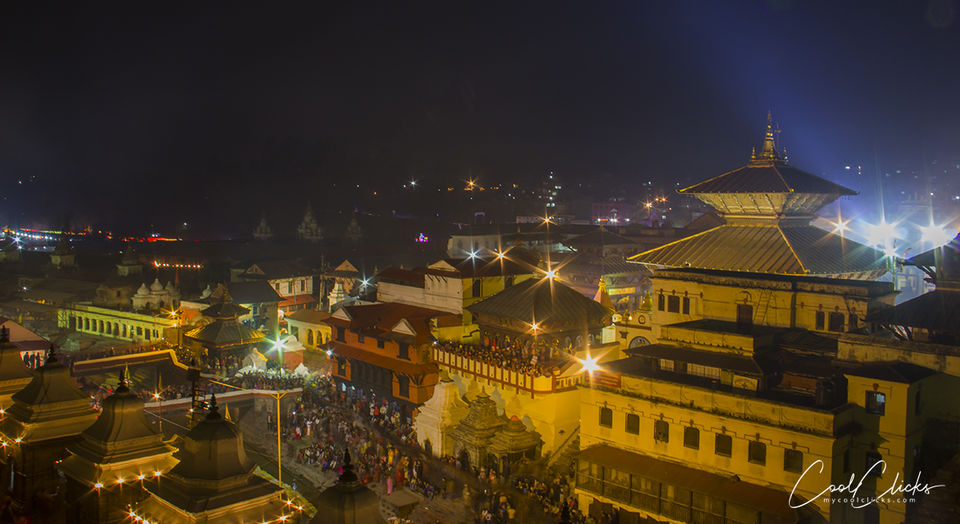 Photo of This Shivaratri - Visit Pashupatinath Temple by Eleutheromaniac