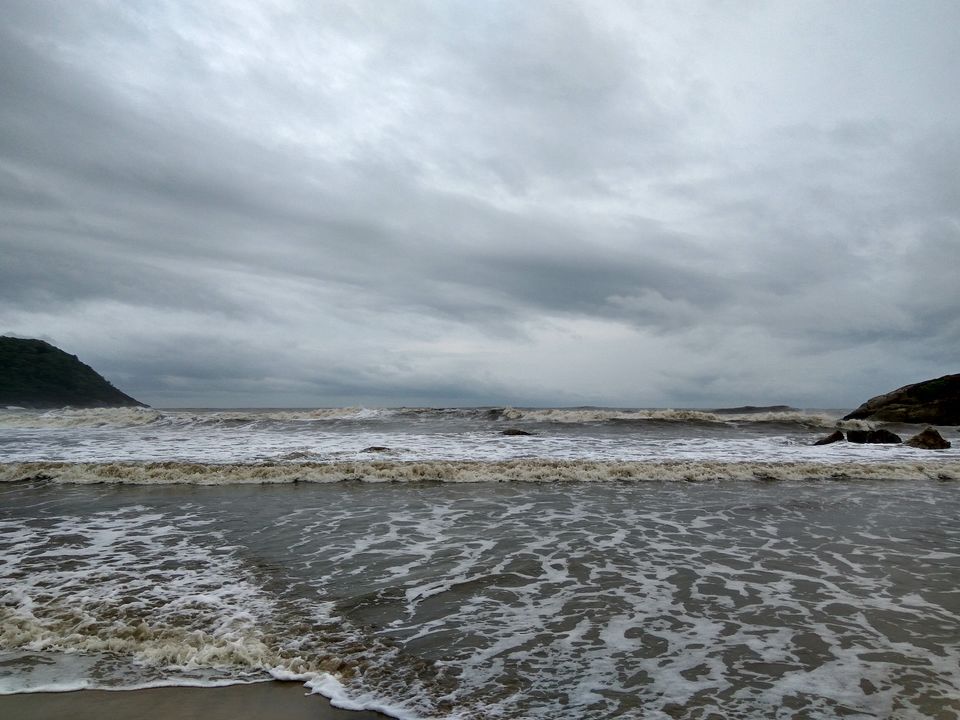 Photo of Kudle Beach, Gokarna, Karnataka, India by Footloose Backpackers