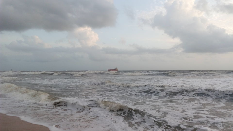 Photo of Panambur Beach, Mangaluru, Karnataka, India by Footloose Backpackers