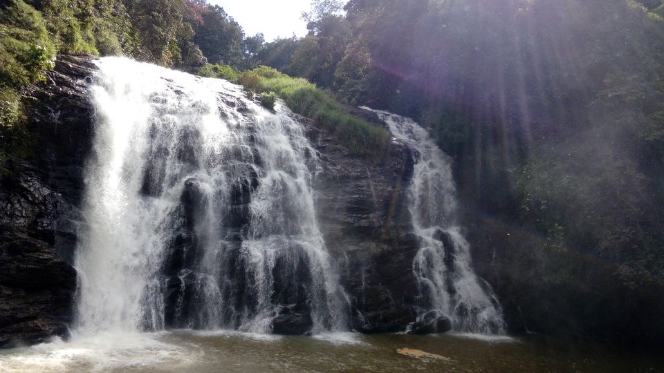 Photo of Abbi Falls, Hebbettageri, Karnataka, India by Footloose Backpackers