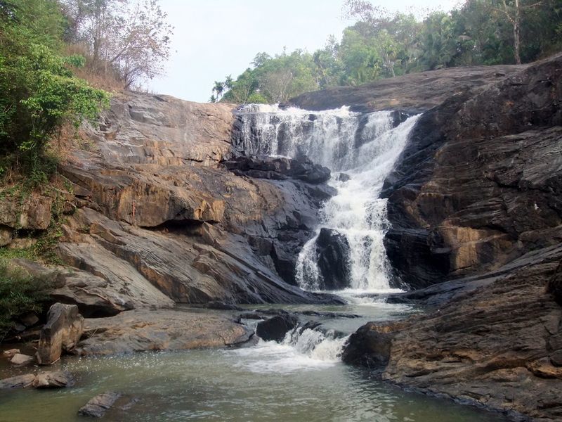 Photo of Kanthanpara Waterfalls, Meppadi, Kerala, India by Footloose Backpackers