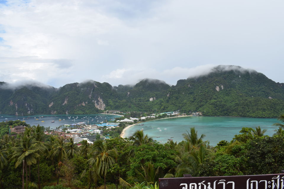 Photo of All About Koh Phi Phi (Thailand)- The Best Guide by Footloose Backpackers