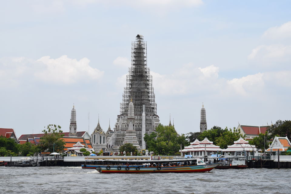 Photo of The Grand Palace Phra Borom Maha Ratchawang Bangkok Thailand by Footloose Backpackers