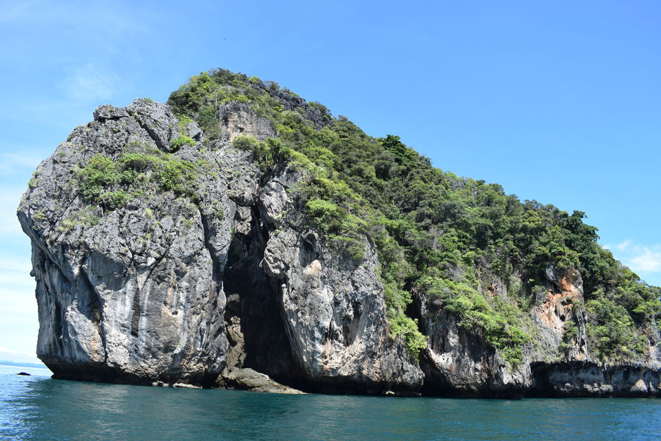 Photo of Ko Poda ตำบล อ่าวนาง กระบี่ ประเทศไทย by Footloose Backpackers